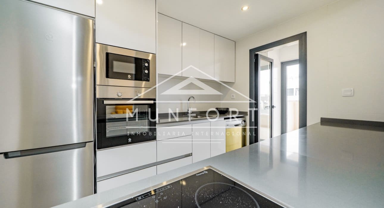 2 bedroom Apartment for sale in San Miguel de Salinas with pool - € 245,000 (Ref: 9004069)