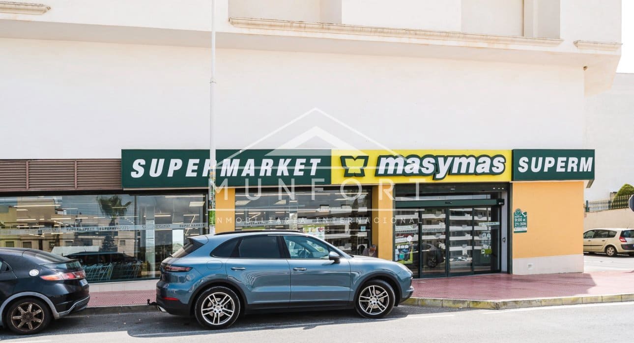 2 bedroom Apartment for sale in San Miguel de Salinas with pool - € 245,000 (Ref: 9004069)