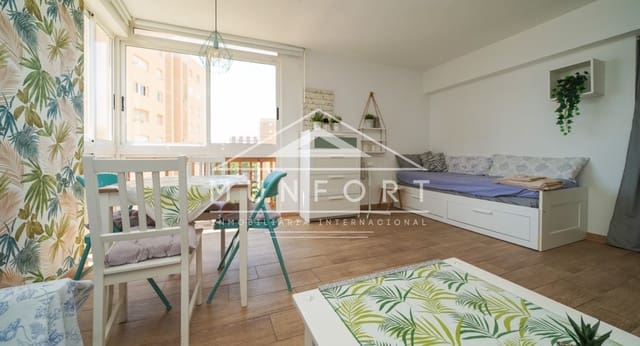 Estúdio para arrendar em Dehesa de Campoamor, Orihuela - 600 € (Ref: 9012768)