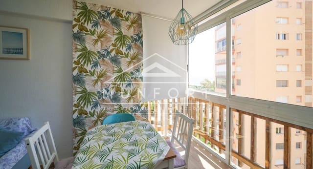 Estúdio para arrendar em Dehesa de Campoamor, Orihuela - 600 € (Ref: 9012768)