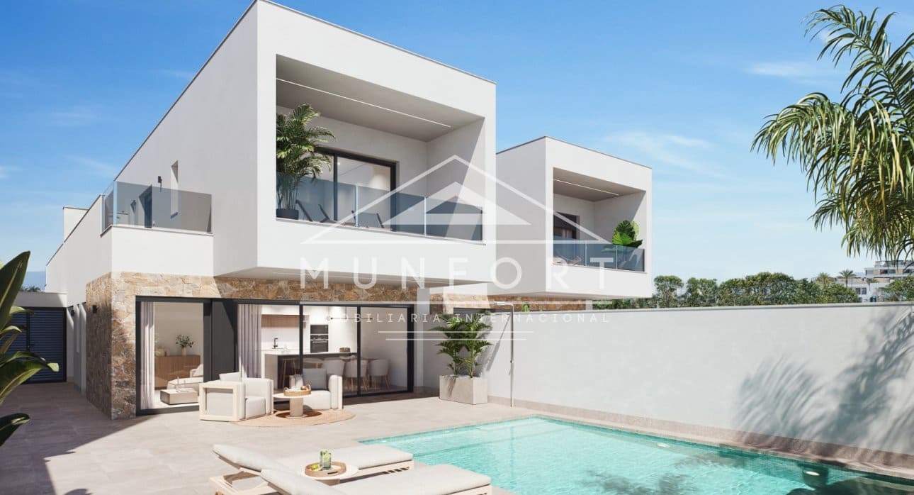 3 slaapkamer Villa te koop in San Pedro del Pinatar met zwembad - € 439.000 (Ref: 9051505)
