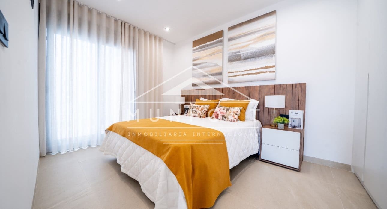 3 Zimmer Villa zu verkaufen in San Pedro del Pinatar mit Pool - 435.000 € (Ref: 9051505)