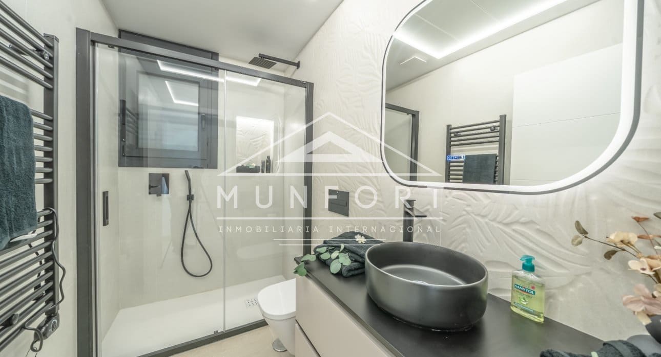 3 Zimmer Villa zu verkaufen in San Pedro del Pinatar mit Pool - 435.000 € (Ref: 9051505)
