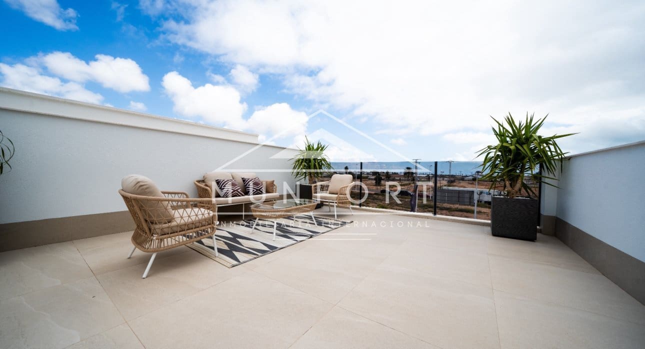 3 Zimmer Villa zu verkaufen in San Pedro del Pinatar mit Pool - 435.000 € (Ref: 9051505)