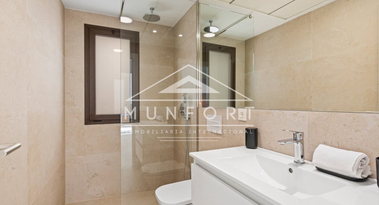 3 sovrum Villa till salu i Los Alcazares med pool - 578 800 € (Ref: 9051506)