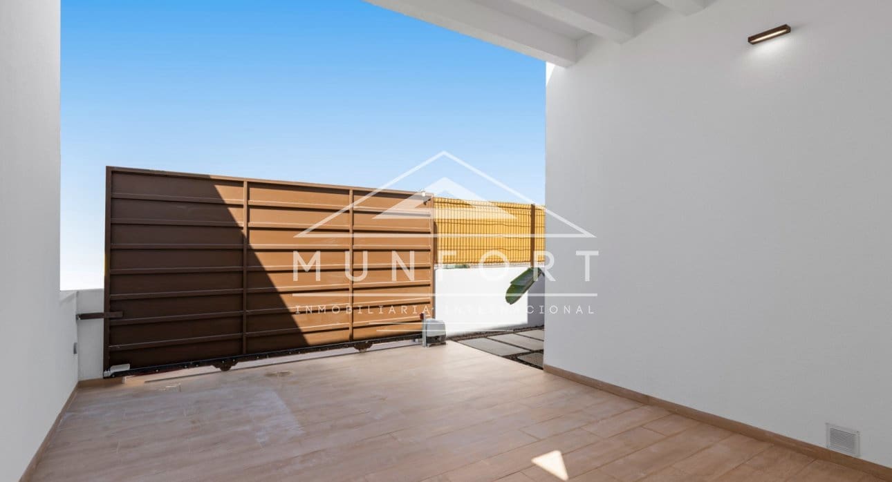 3 sovrum Villa till salu i Los Alcazares med pool - 578 800 € (Ref: 9051506)