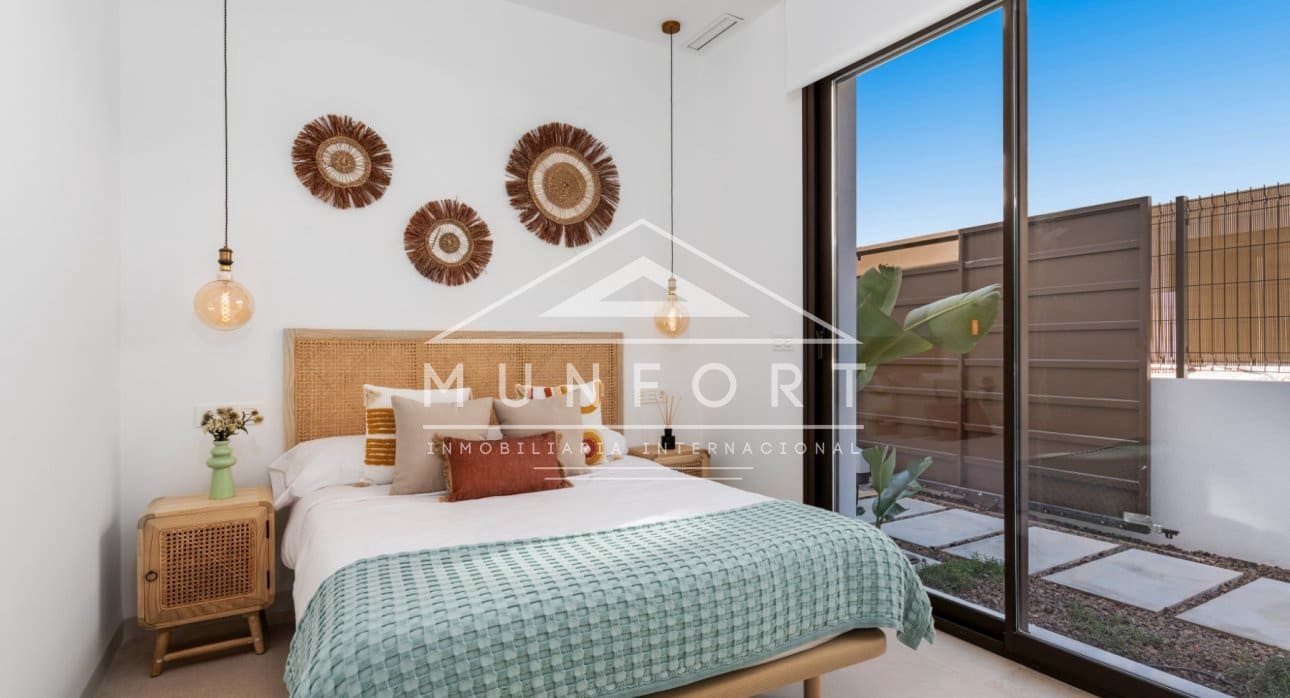 3 sovrum Villa till salu i Los Alcazares med pool - 578 800 € (Ref: 9051506)