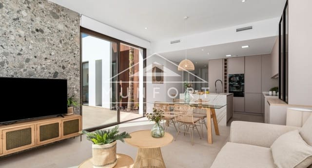 3 slaapkamer Villa te koop in Centro, Los Alcázares met zwembad - € 578.800 (Ref: 9051506)