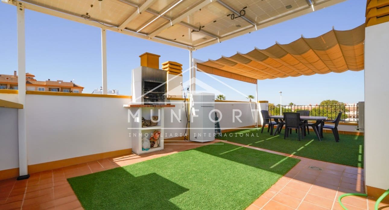 Maison de Ville de 3 chambres à louer à Lo Pagan - 900 € (Ref: 9051512)