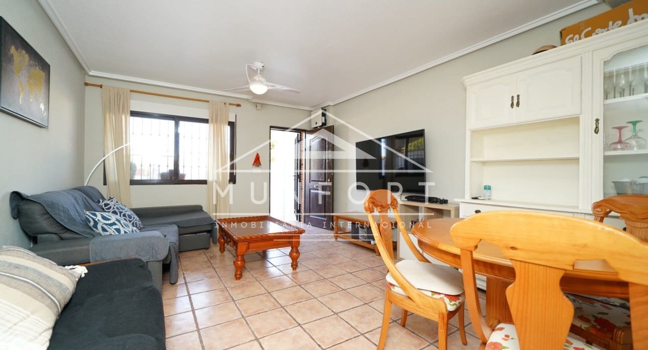 Maison de Ville de 3 chambres à louer à Lo Pagan - 900 € (Ref: 9051512)