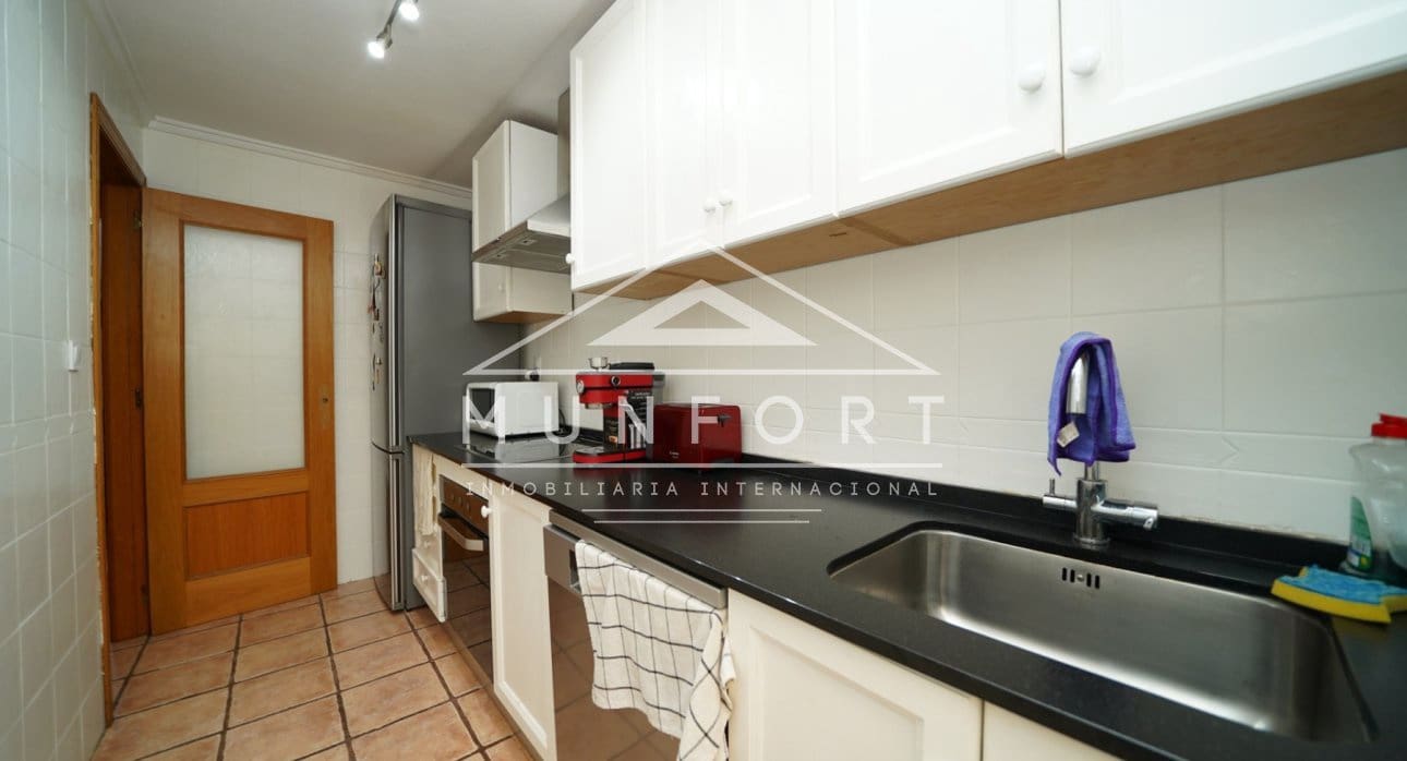 Maison de Ville de 3 chambres à louer à Lo Pagan - 900 € (Ref: 9051512)