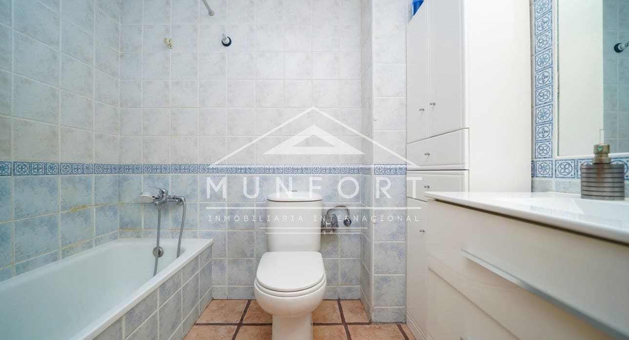 Maison de Ville de 3 chambres à louer à Lo Pagan - 900 € (Ref: 9051512)