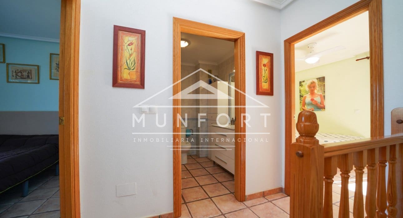 Maison de Ville de 3 chambres à louer à Lo Pagan - 900 € (Ref: 9051512)