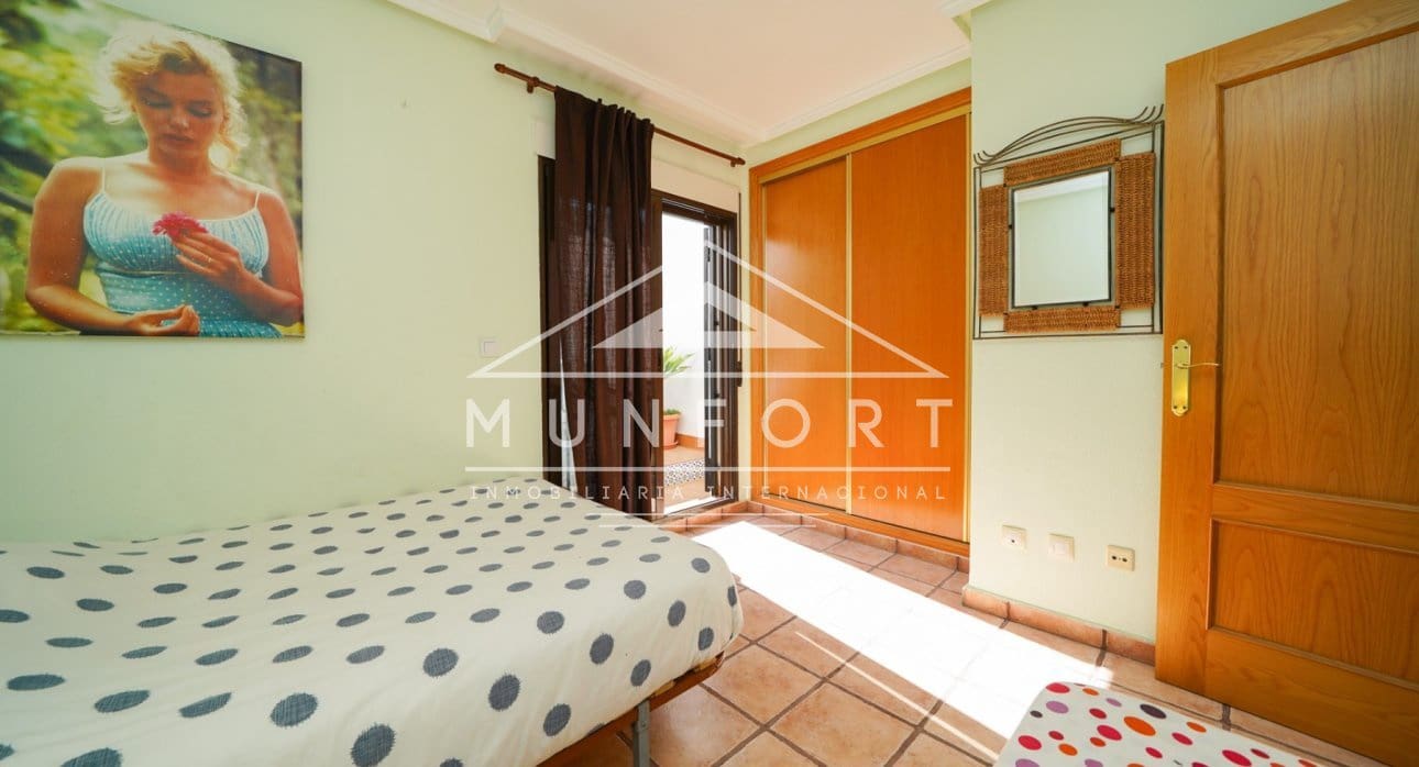 Maison de Ville de 3 chambres à louer à Lo Pagan - 900 € (Ref: 9051512)