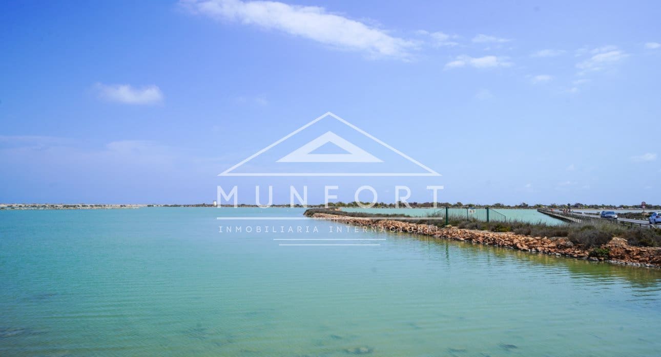 Maison de Ville de 3 chambres à louer à Lo Pagan - 900 € (Ref: 9051512)