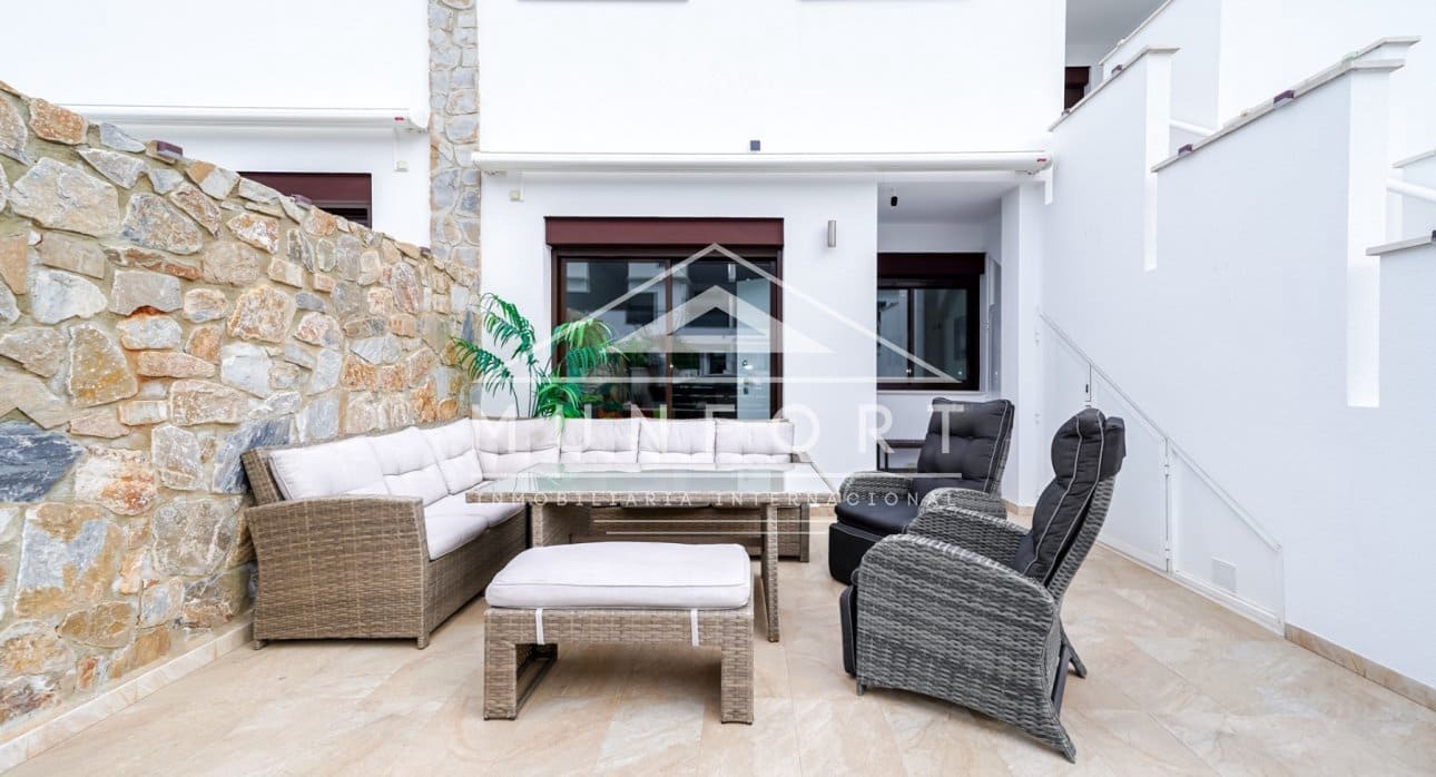 3 soveværelse Bungalow til leje i Torre de la Horadada med swimmingpool - € 1.400 (Ref: 9051799)