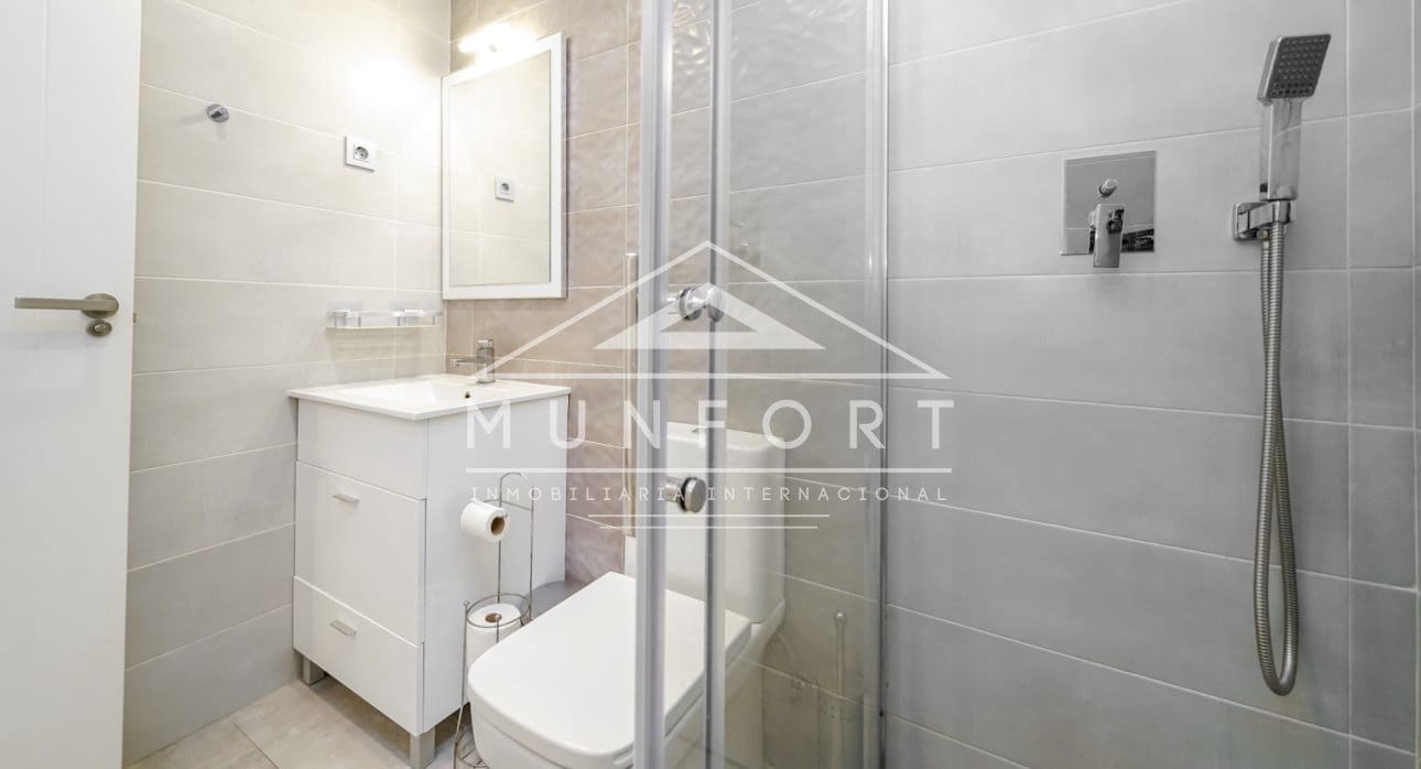 3 soveværelse Bungalow til leje i Torre de la Horadada med swimmingpool - € 1.400 (Ref: 9051799)