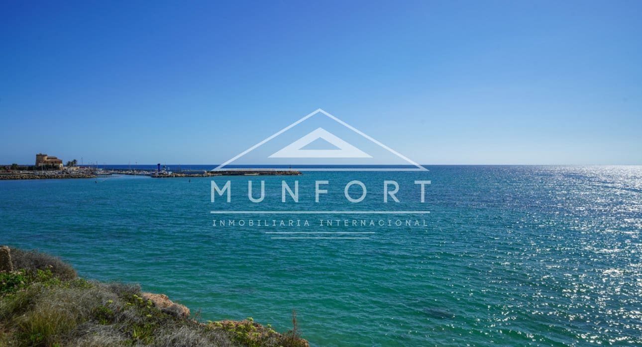 3 soveværelse Bungalow til leje i Torre de la Horadada med swimmingpool - € 1.400 (Ref: 9051799)