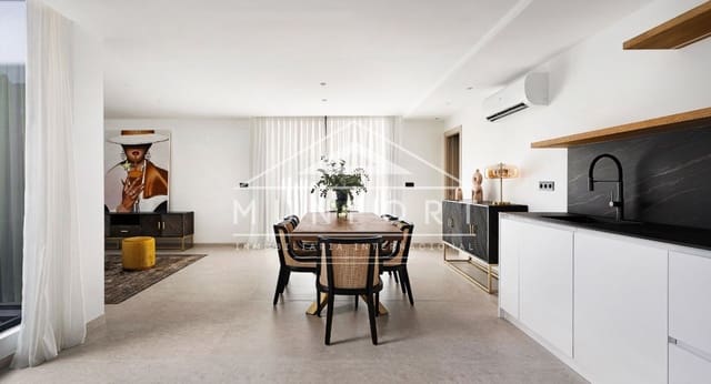 4 soveværelse Villa til salg i Urbanizaciones, Benidorm med swimmingpool - € 1.150.000 (Ref: 9073859)