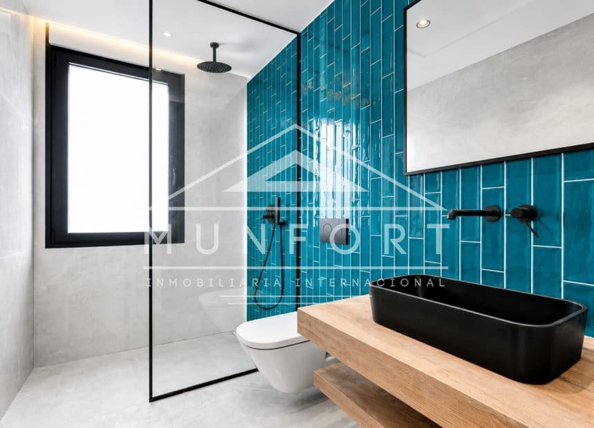 3 quarto Moradia para venda em Torrevieja com piscina - 725 000 € (Ref: 9074553)