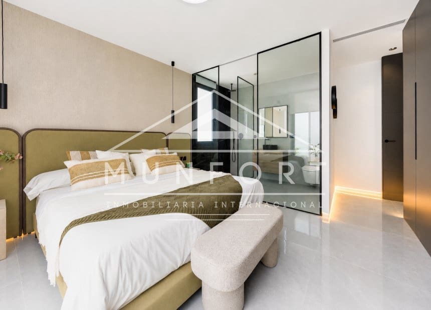 3 quarto Moradia para venda em Torrevieja com piscina - 725 000 € (Ref: 9074553)