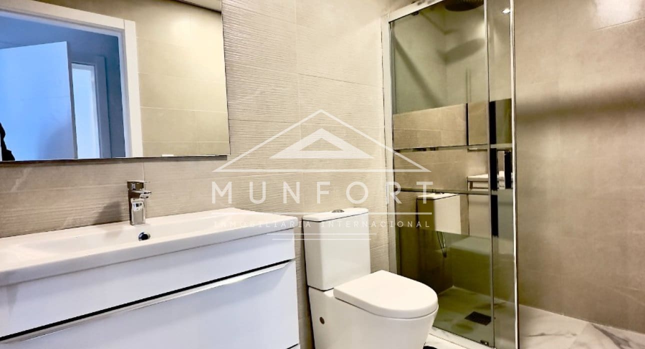 4 bedroom Villa for sale in Ciudad Quesada with pool - € 834,000 (Ref: 9077096)