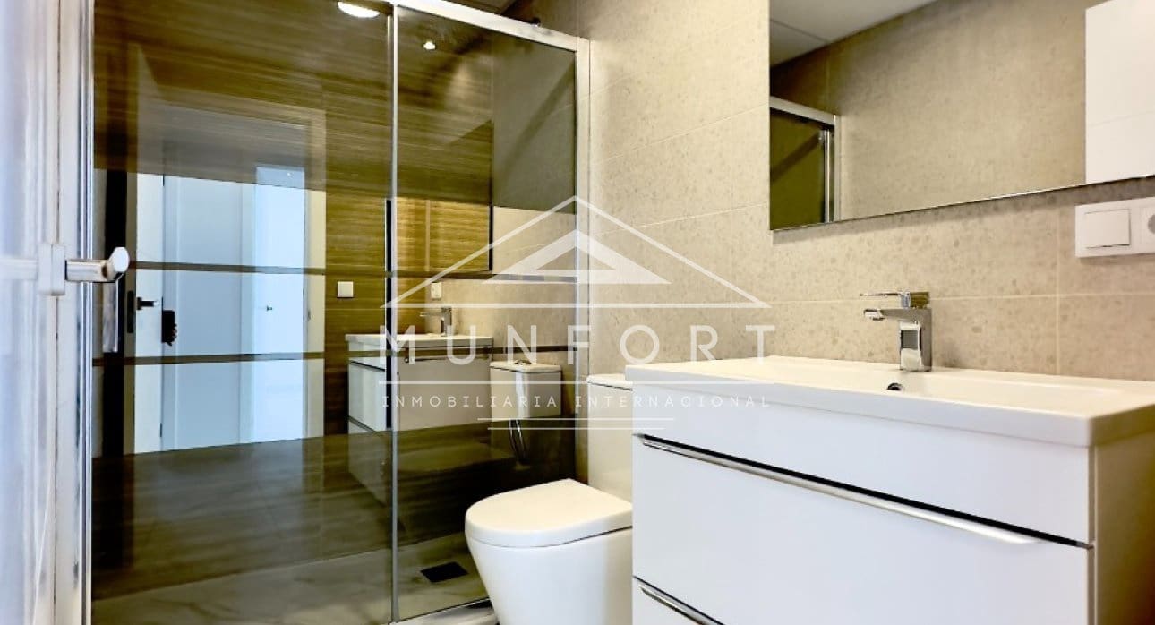 4 bedroom Villa for sale in Ciudad Quesada with pool - € 834,000 (Ref: 9077096)