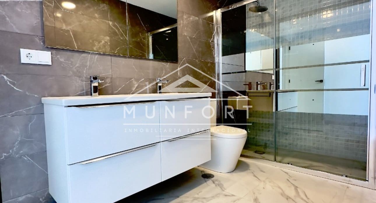 4 bedroom Villa for sale in Ciudad Quesada with pool - € 834,000 (Ref: 9077096)