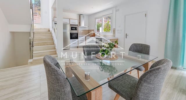 3 bedroom Villa for sale in Ciudad Quesada, Rojales with pool - € 556,000 (Ref: 9077477)