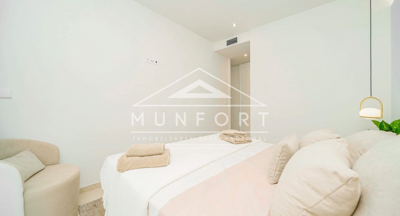 2 chambre Penthouse à vendre à Orihuela Costa avec piscine - 440 000 € (Ref: 9112812)