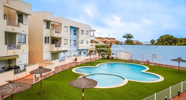 3 chambre Appartement à vendre à San Pedro del Pinatar ciudad, San Pedro del Pinatar avec piscine - 199 900 € (Ref: 9117302)