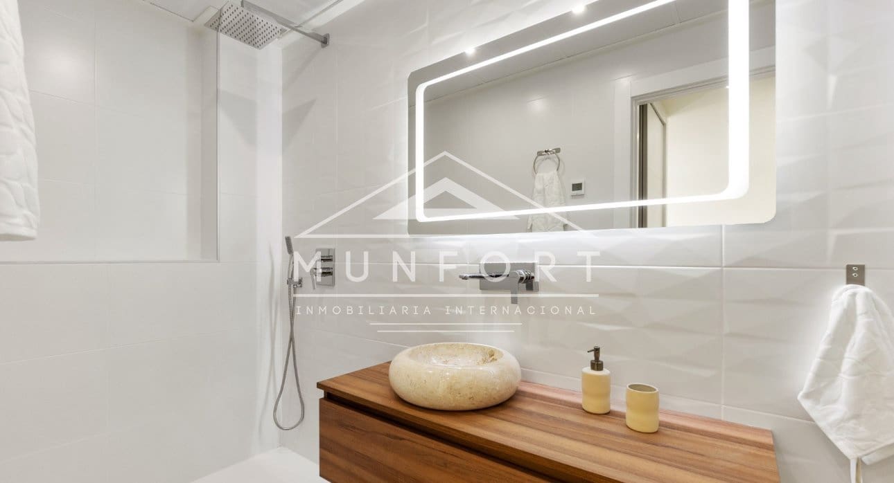 3 bedroom Villa for sale in Ciudad Quesada with pool - € 649,000 (Ref: 9123574)