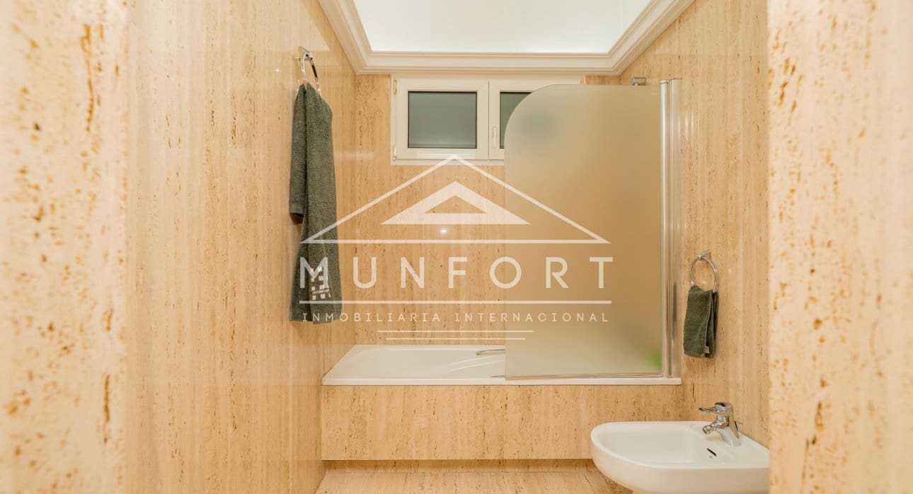 5 bedroom Villa for sale in San Pedro del Pinatar with pool - € 1,350,000 (Ref: 9126012)