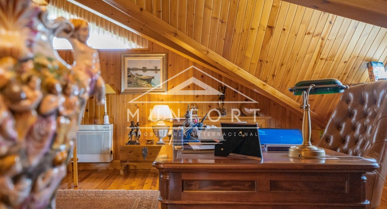 5 bedroom Villa for sale in San Pedro del Pinatar with pool - € 1,350,000 (Ref: 9126012)