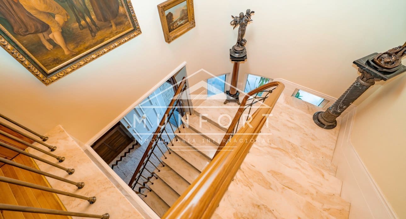 5 bedroom Villa for sale in San Pedro del Pinatar with pool - € 1,350,000 (Ref: 9126012)