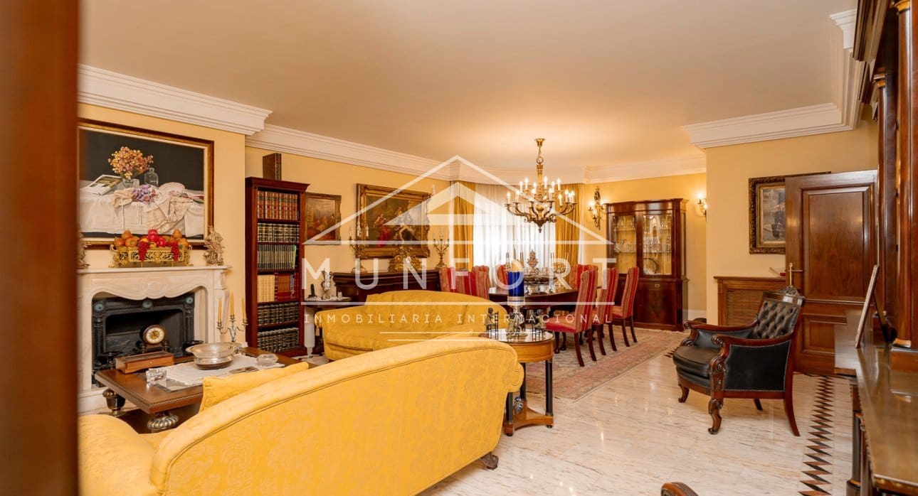 5 bedroom Villa for sale in San Pedro del Pinatar with pool - € 1,350,000 (Ref: 9126012)