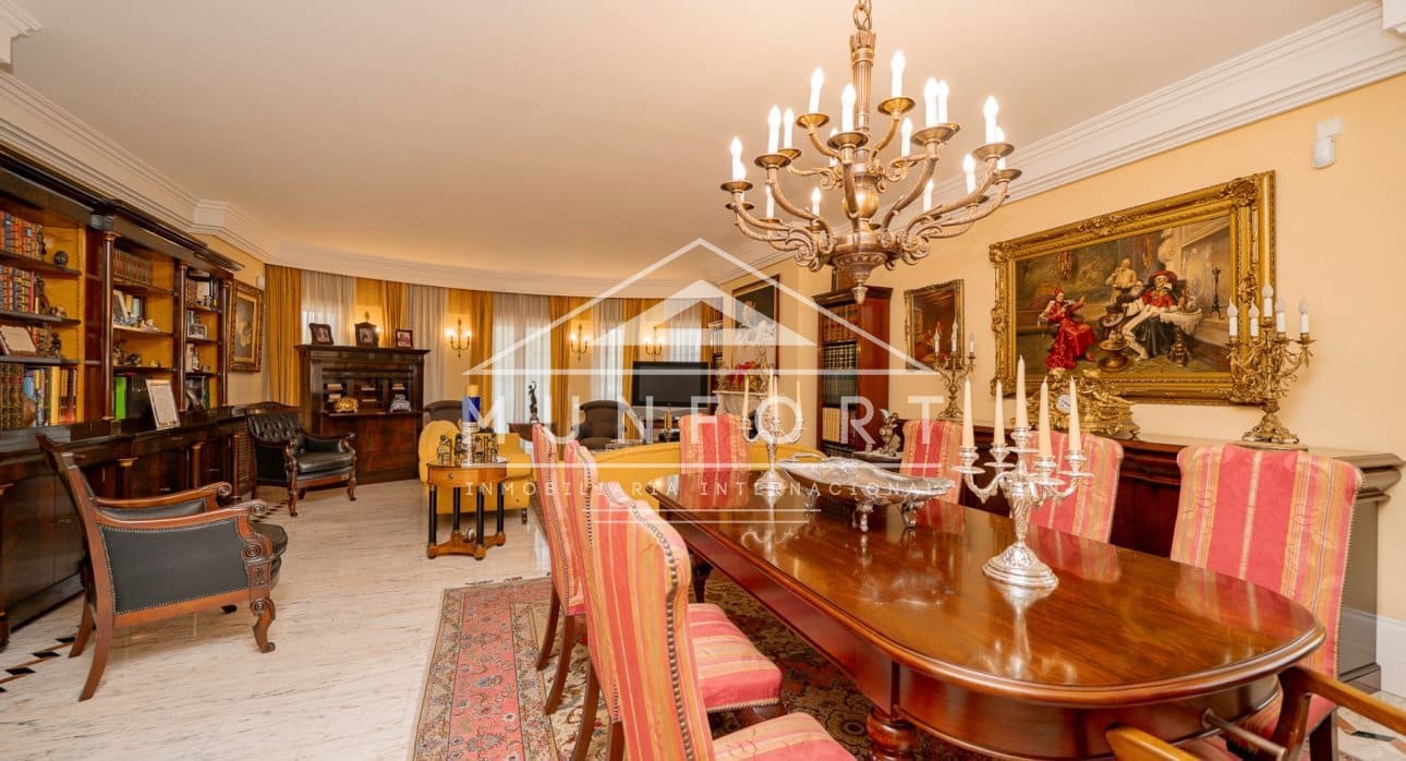 5 bedroom Villa for sale in San Pedro del Pinatar with pool - € 1,350,000 (Ref: 9126012)