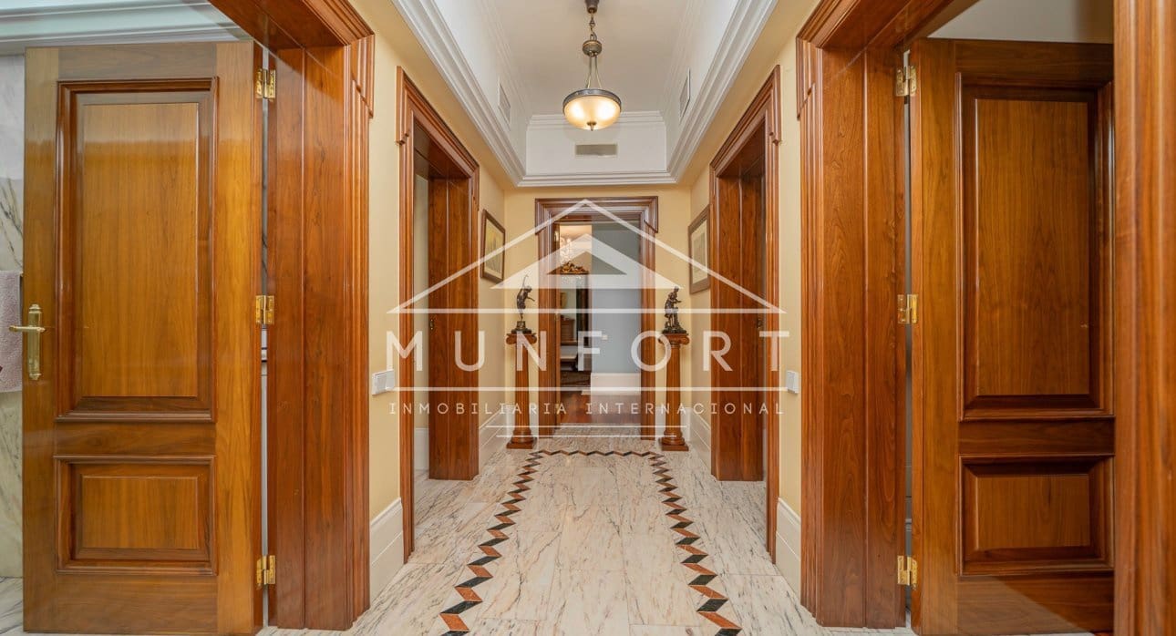 5 bedroom Villa for sale in San Pedro del Pinatar with pool - € 1,350,000 (Ref: 9126012)