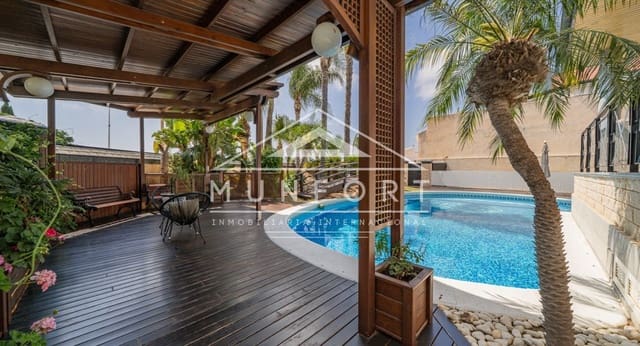 5 bedroom Villa for sale in San Pedro del Pinatar ciudad, San Pedro del Pinatar with pool - € 1,350,000 (Ref: 9126012)