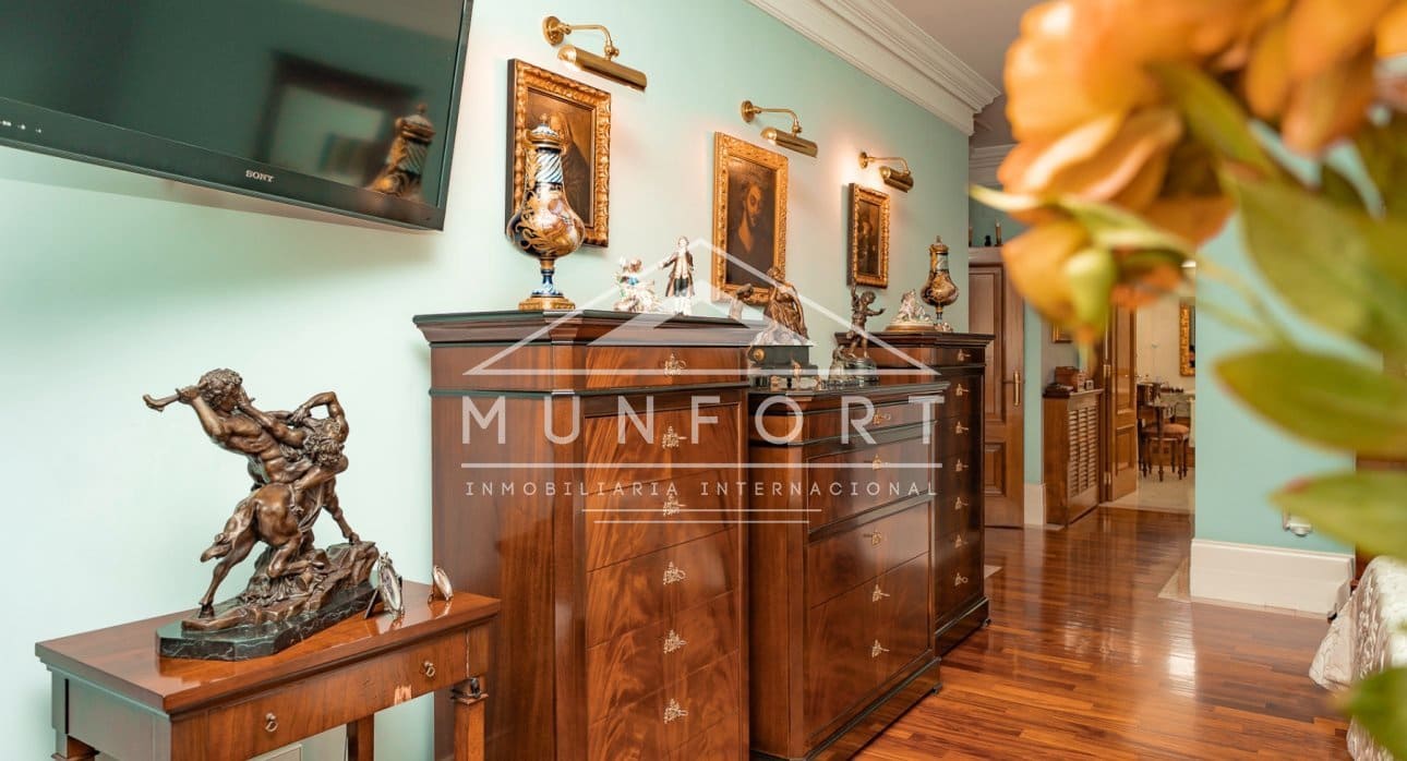 5 bedroom Villa for sale in San Pedro del Pinatar with pool - € 1,350,000 (Ref: 9126012)