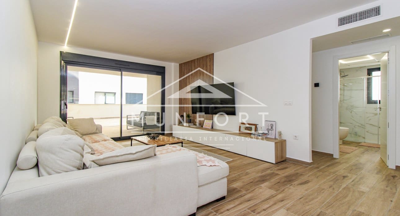 3 quarto Apartamento para venda em Los Alcazares com piscina - 375 000 € (Ref: 9127436)