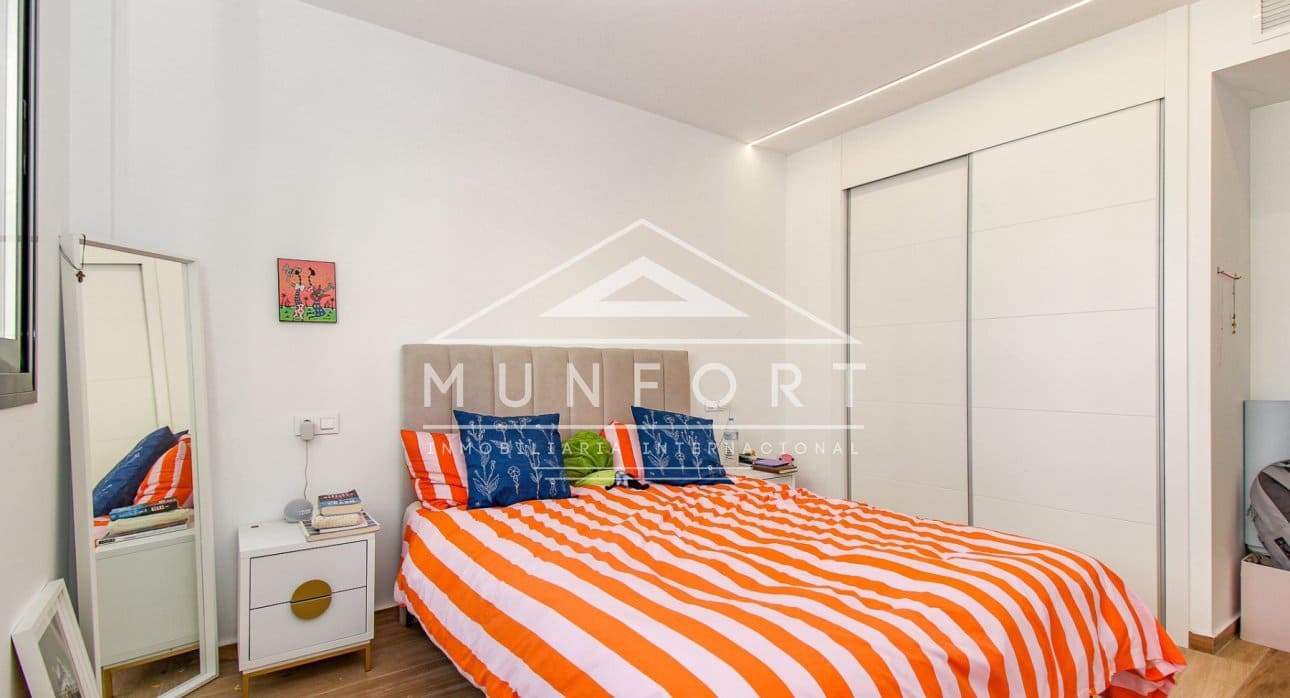 3 quarto Apartamento para venda em Los Alcazares com piscina - 375 000 € (Ref: 9127436)