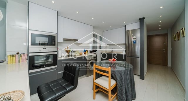 3 chambre Appartement à vendre à Las Piscinas Naturales, Torrevieja - 329 900 € (Ref: 9133453)