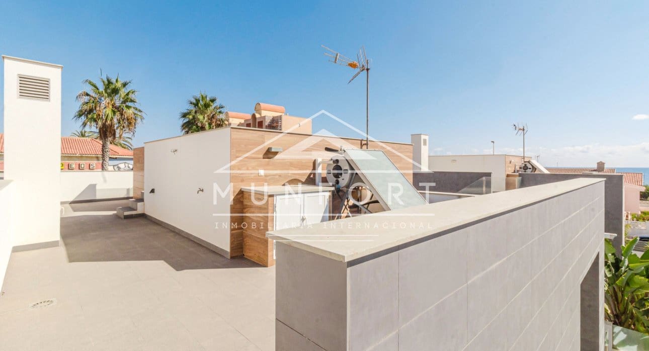 4 soveværelse Villa til salg i Torrevieja med swimmingpool - € 940.000 (Ref: 9133671)