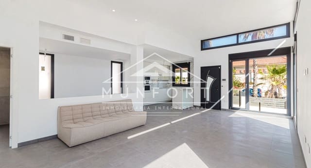 4 quarto Moradia para venda em Los Europeos, Torrevieja com piscina - 940 000 € (Ref: 9133671)