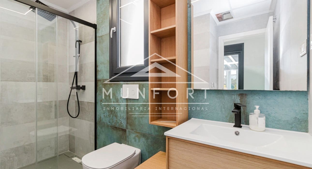 4 soveværelse Villa til salg i Torrevieja med swimmingpool - € 940.000 (Ref: 9133671)