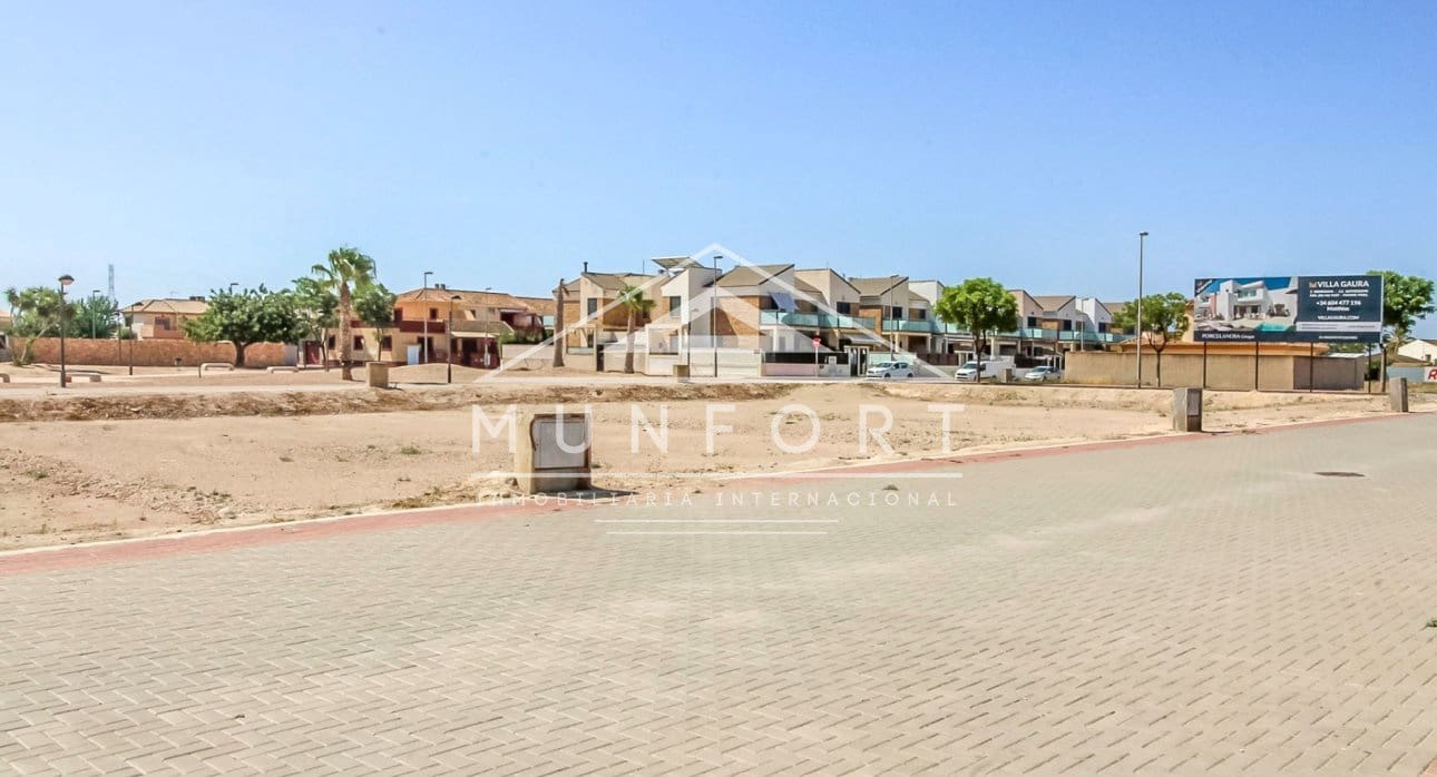 Area Edificabile in vendita in Roldan - 599.900 € (Rif: 9148344)