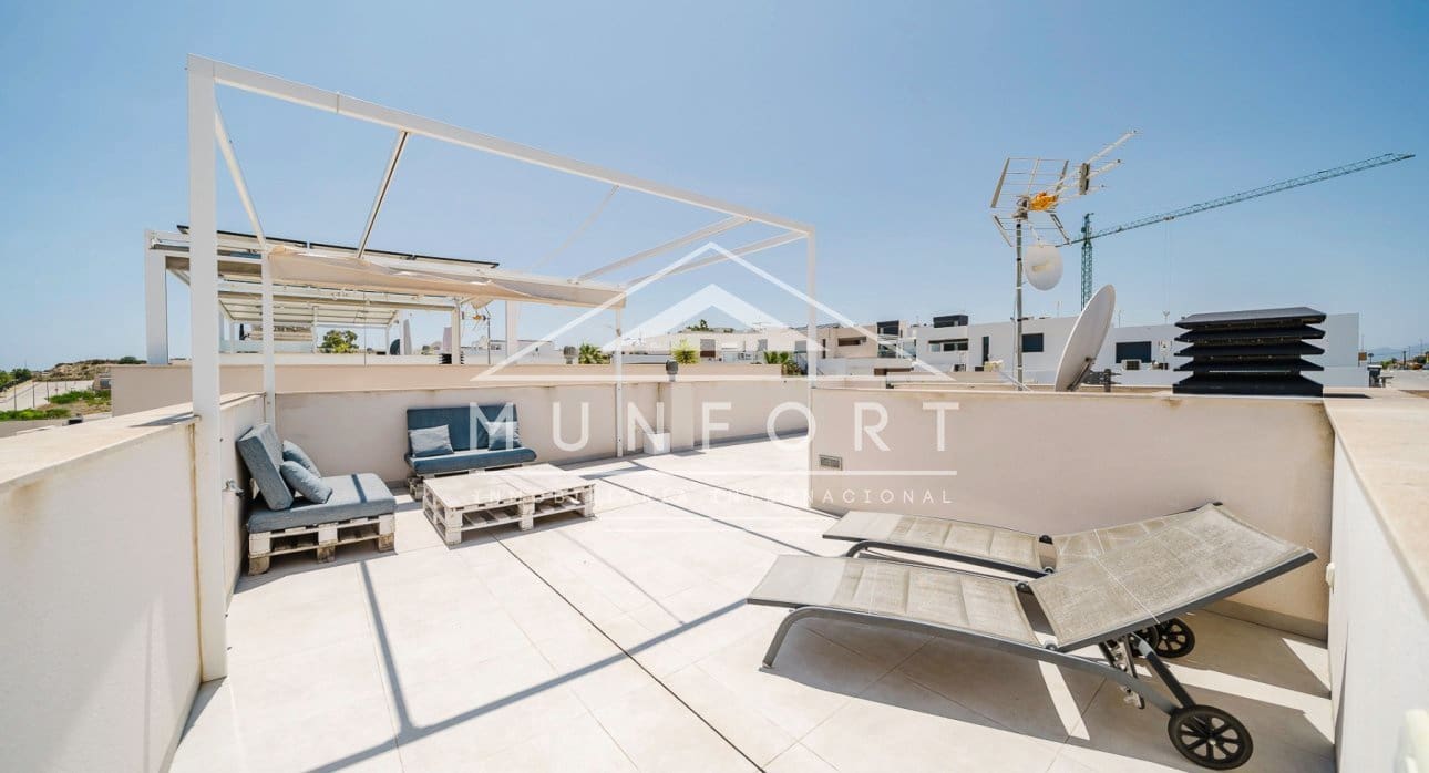 4 sypialnia Willa na sprzedaż w Benijofar z basenem - 499 900 € (Ref: 9161296)