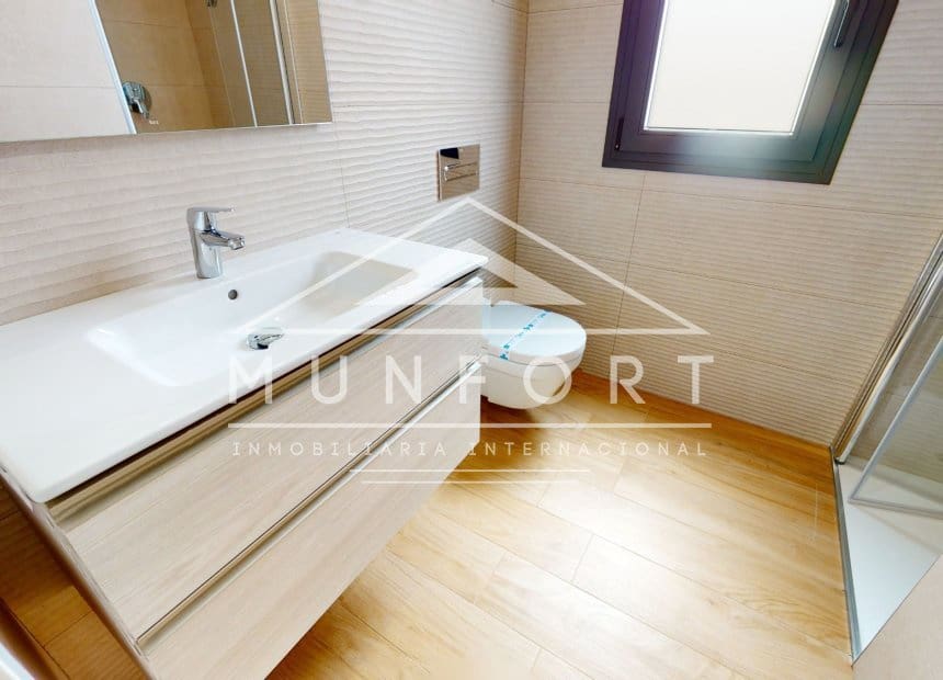 2 sovrum Bungalow till salu i Torrevieja med pool - 322 900 € (Ref: 9168253)