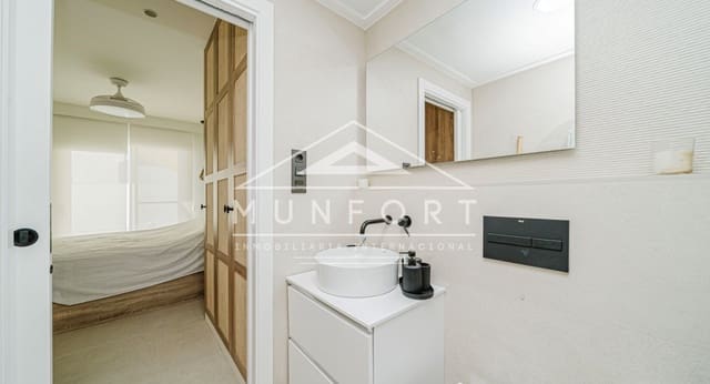 2 makuuhuone Omakotitalo myytävänä paikassa Torre de la Horadada, Pilar de la Horadada mukana uima-altaan - 399 900 € (Ref: 9187302)